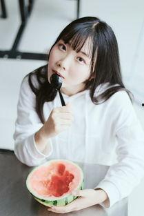 吃瓜女孩写真,吃瓜女孩写真集