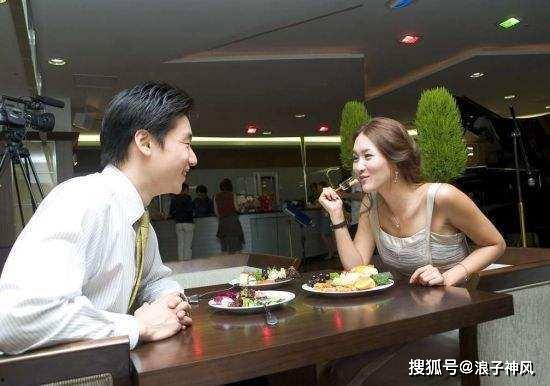 相亲房间吃瓜结果,吃瓜群众揭秘甜蜜与尴尬瞬间