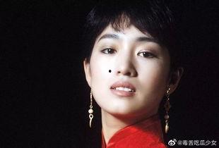 毒舌吃瓜少女  第1张