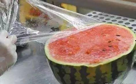 吃瓜吃进医院  第2张